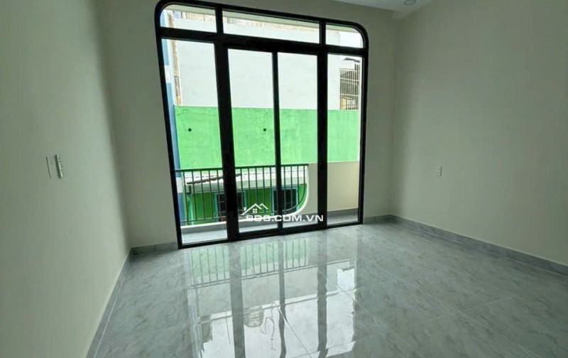 Bán Nhà HXH Đường LẠC LONG QUÂN 30,4m2 - 4TẦNG, 6,98 TỶ/TL, P3Q11